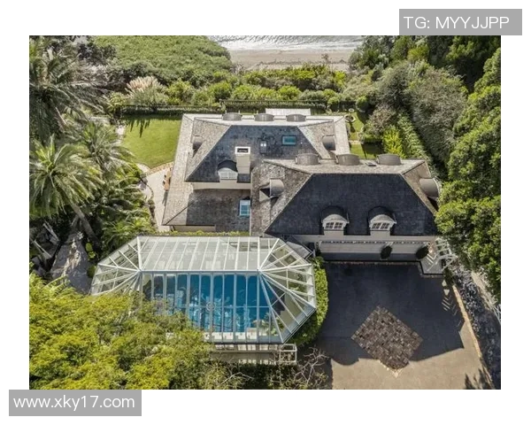 珍妮花费420万美元购海滨豪宅100亿财富面前显得微不足道