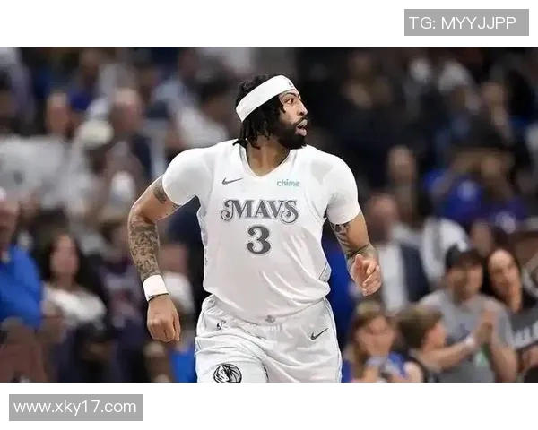 浓眉若被交易将寻求提前续约合同引发关注剩余合同价值17537亿 浓眉若被交易将寻求提前续约合同引发关注剩余合同价值17537亿