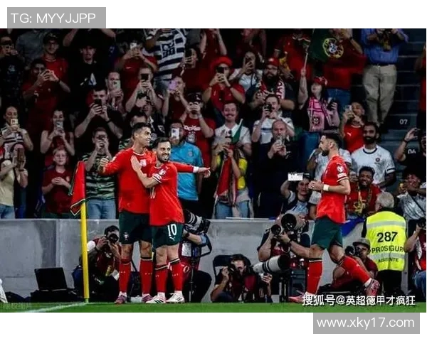 切费林盛赞C罗称其为历史最佳球员之一绝对名列前三位