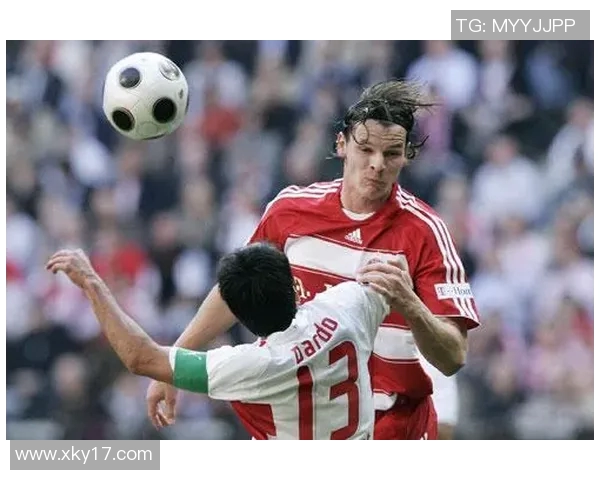 范比滕称赞拜仁阵容实力强大德甲冠军几乎在握