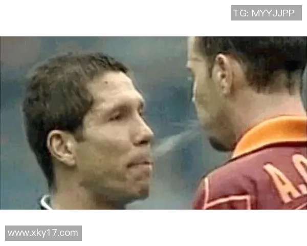 扎戈揭秘托蒂夜间打呼噜与梦话西蒙尼挑衅引发我吐口水事件真相 扎戈揭秘托蒂夜间打呼噜与梦话西蒙尼挑衅引发我吐口水事件真相