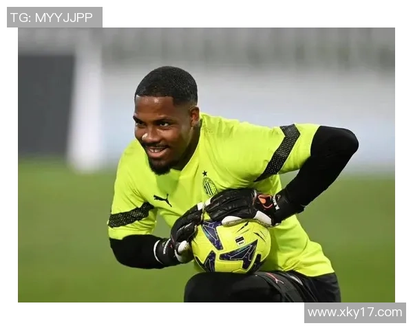 前教练称雨果索萨身材高大技术出众有潜力接替米兰门将迈尼昂