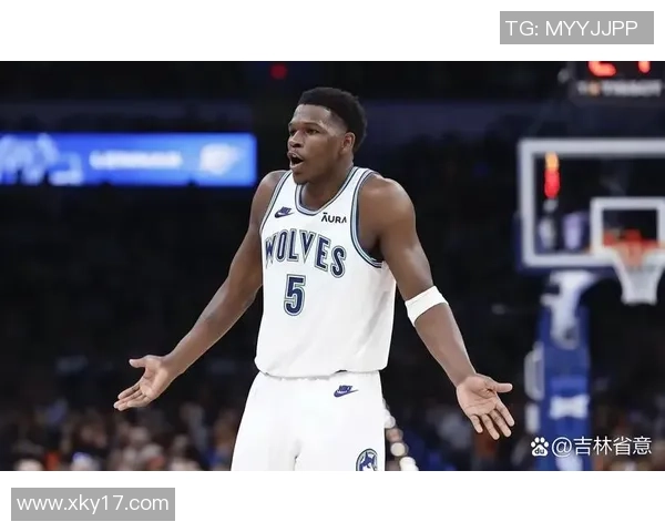 爱德华兹切球被判犯规森林狼成功挑战取消个人第三犯 爱德华兹切球被判犯规森林狼成功挑战取消个人第三犯