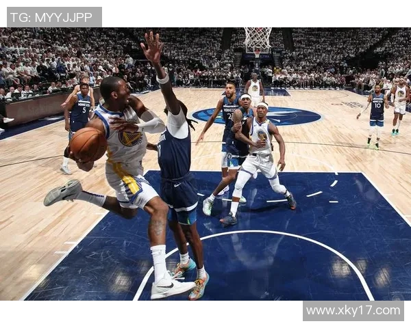 穆迪谈库里缺阵影响强调减少失误与巴特勒协作提升进攻效率