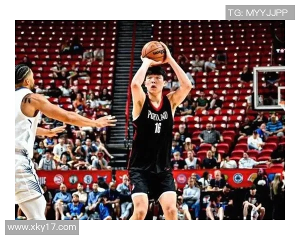 杨瀚森生涯第三记三分球超越姚明成历史新高引发热议 杨瀚森生涯第三记三分球超越姚明成历史新高引发热议