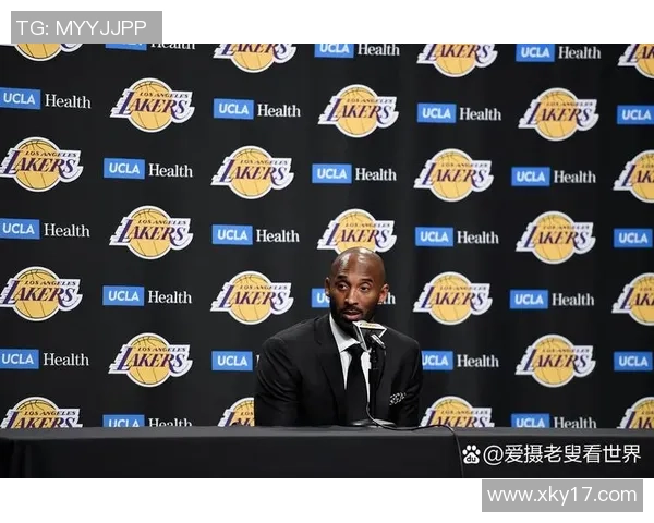 怀特半场表现平平仅得9分3板9助仍需寻找比赛手感提升状态