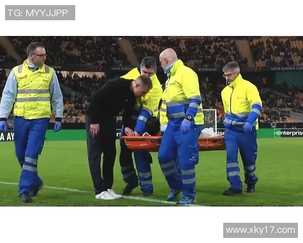 范佩西儿子膝盖重伤将接受扫描若韧带受损恐缺阵六周 范佩西儿子膝盖重伤将接受扫描若韧带受损恐缺阵六周